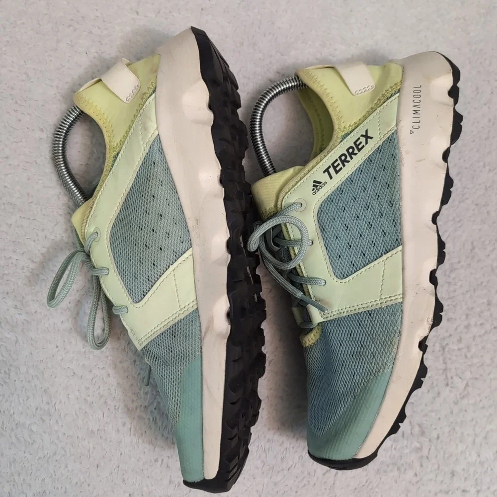 Adidas Terrex CC Voyager Sleek BC0463 Green Running Shoes‎ Sneakers Women's 8.5